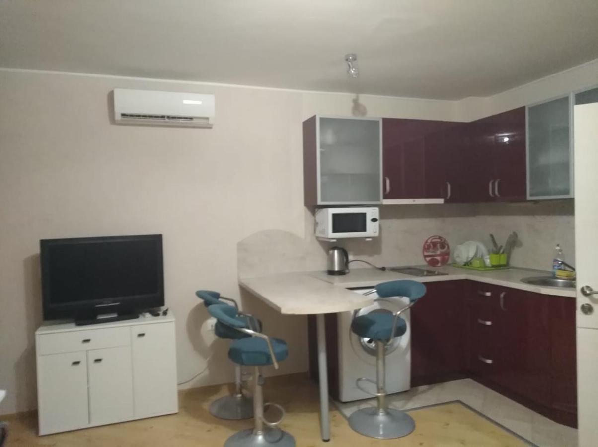 Appartamento Rubin-2 Pomorie Esterno foto
